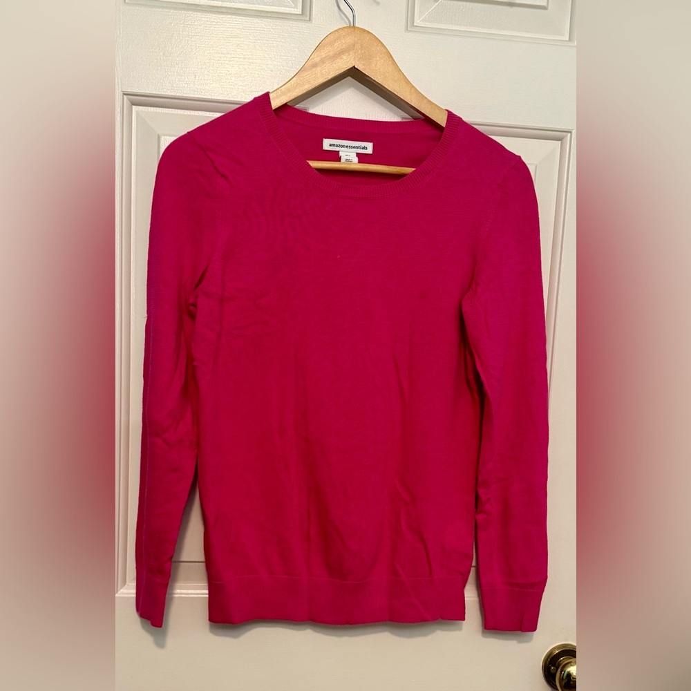 Amazon Essentials Women's Pink Crewneck Sweater